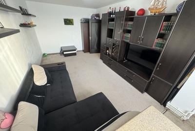 Apartament 2 camere zona Casa de Cultura - 1