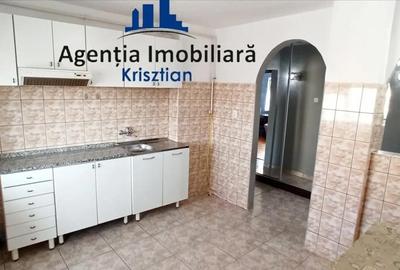 Apartament cu 2 camere decomandat în Micro 17 - 1
