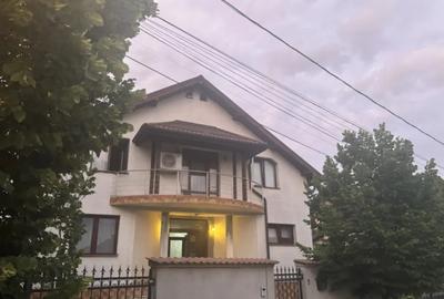 Casă cu 7 camere cu Teren 518 Mp în Cârcea - 10