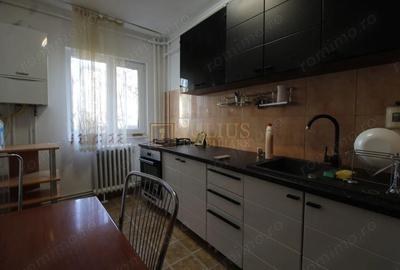 Apartament cu 3 camere decomandat, mobilat în Torontalului - 4