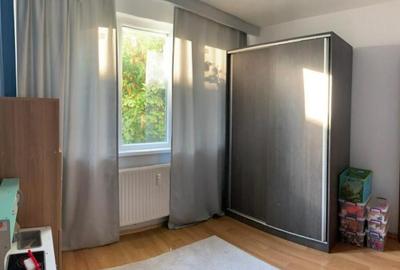 Brancoveanu, zona Spitalul Marie Currie, Ap.4 cam. - 5