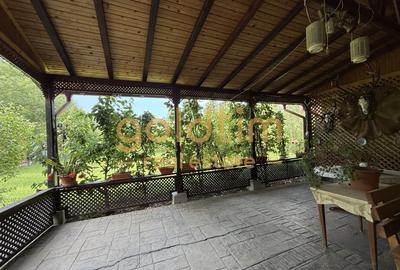 Casă individuală cu 7 camere cu Canalizare în Cornu - 8