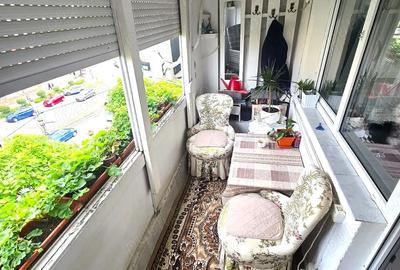 Apartament cu 3 camere în Micro 15 - 15