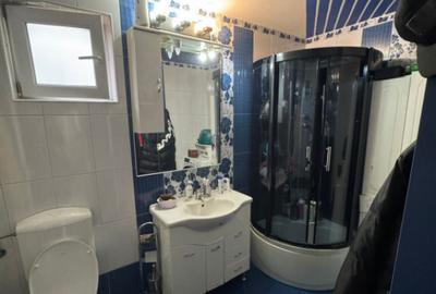 Casa 3 camere, curte generoasa, terase, parcare zona O - 12