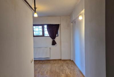 PARTICULAR VAND GARSONIERA - 6