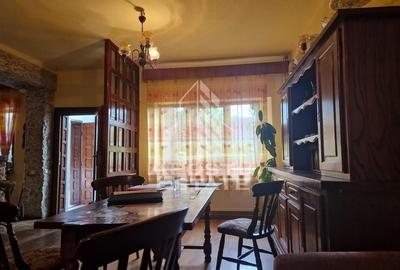 Casa familiala cu spatiu comercial si garaj P+1E+M 720 Mp - 16
