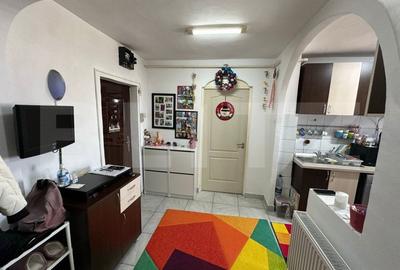 Apartament de vanzare, cu 2 camere, 49 mp, zona Nicolae Balcescu - 12