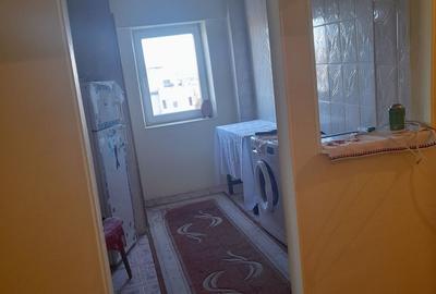 Apartament cu 3 camere decomandat în Central - 2
