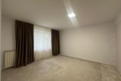 Duplex cu 6 camere cu Canalizare în Iancu Nicolae - 9