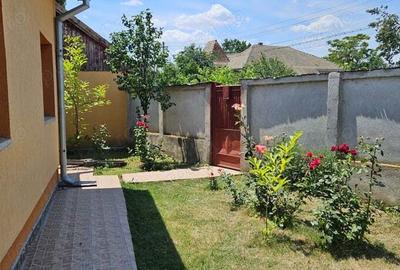 Casă cu 5 camere în Caracal - 4