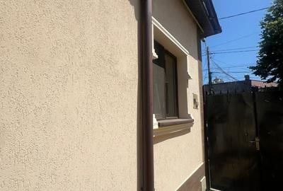 Casa la sol, renovata ,caramida, pentru locuit sau spatiu birouri, zona  buna - 17