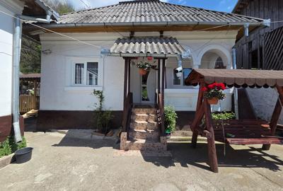 Casă cu 4 camere în Stănești - 2