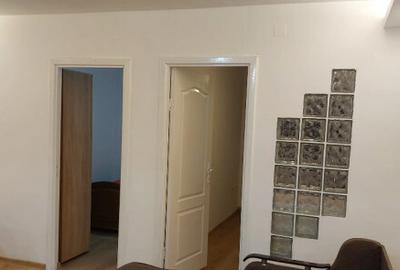 Apartament cu 3 camere decomandat în Gănești - 1