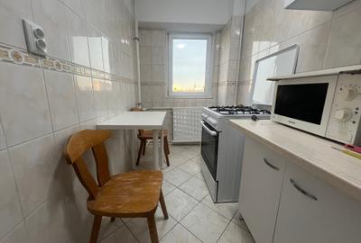 370€, metrou Timpuri Noi, spatioasa, zugravita - 3