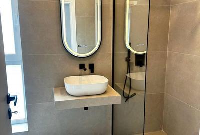 Apartament cu 3 camere în Central - 2