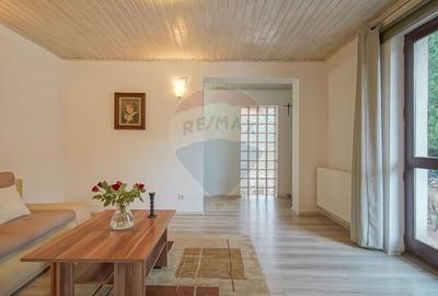 REDUCERE PRET ! Casa de vacanta la Predeal locuinta sau investitie - 10