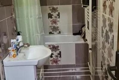 Apartament 2 camere Strada Lupeni - etaj 1/4 - 53 mp - 6