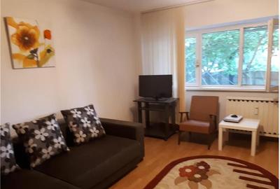 Garsonieră decomandată în Costin Georgian - 1