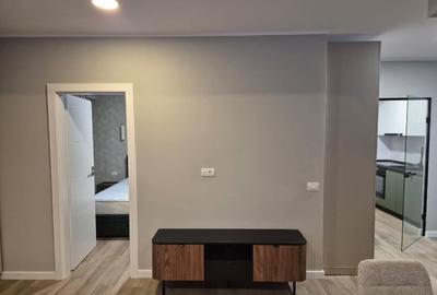 Apartament cu 2 camere semidecomandat în Băneasa - 1