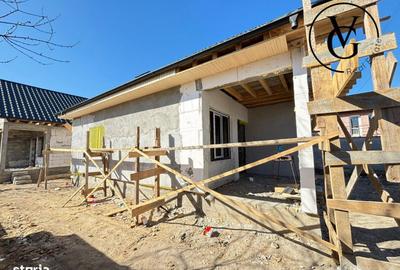 Casă cu 4 camere decomandat cu Teren 200 Mp în Lumina - 4