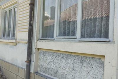 Casă cu 4 camere în Central - 1