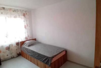 Apartament cu 3 camere semidecomandat în Sântandrei - 6