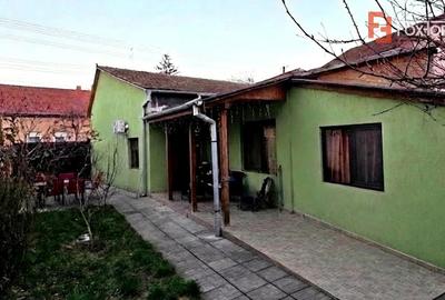 Casă individuală cu 3 camere cu Canalizare în Aurel Vlaicu - 33