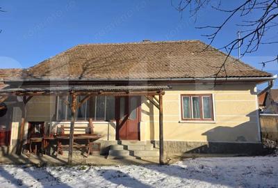 Casa de caramida, 2 camere, 70 mp, in Bodoc - 4