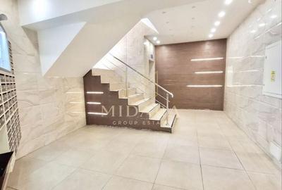 Apartament cu 4 camere semidecomandat în Dobroești