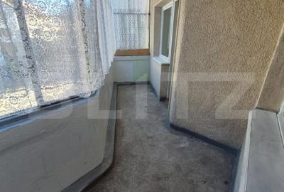 Apartament 4 camere de vanzare - Deva, Bulevardul Decebal - 13
