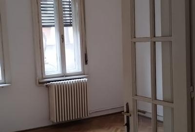 Casă cu 4 camere cu Teren 204 Mp în Floreasca - 2