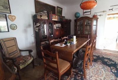 Casă cu 3 camere cu Teren 360 Mp în Central - 2