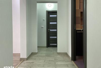 Apartament cu 3 camere decomandat în Micro 11 - 13