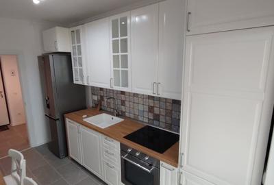 Inchiriez apartament 2 camere, parcare, piscina, gradina, parter Inchiriez apartament 2 camere, parcare, piscina, gradina, parter - 7