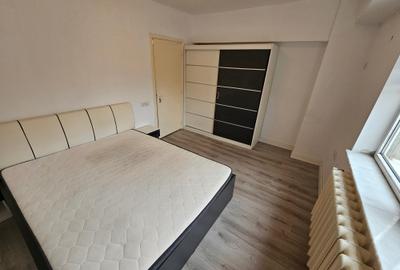 Apartament cu 3 camere semidecomandat, mobilat în Lujerului - 9