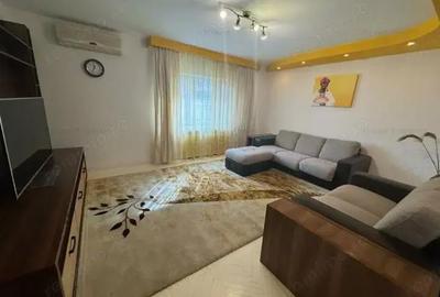 Apartament cu 3 camere decomandat în Decebal - 1