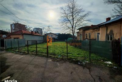 Teren de 364 mp, în Central