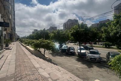 Spațiu comercial, de 113 mp, în Calea București
