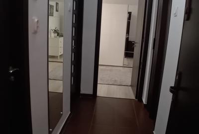 Garsonieră decomandată în Titan - 8