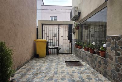 Casă individuală cu 3 camere cu Canalizare în Rahova - 2