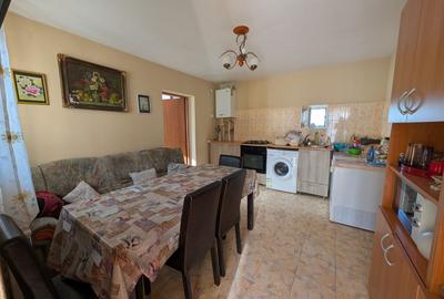 Casă individuală cu 4 camere cu Canalizare în Fundătura - 12