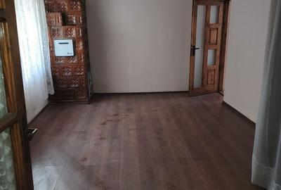 Casă cu 4 camere în Central - 14