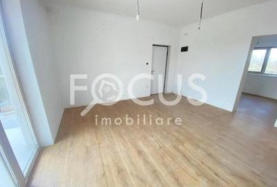 Apartament cu 3 camere semidecomandat în Central - 3