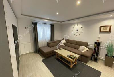 Casa 4 camere decomandate 2 nivele in Cristian Sibiu - 1