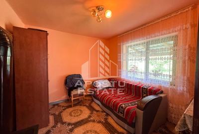 Casă individuală cu 4 camere cu Canalizare în Reț - 13