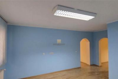 Spatiu 4 Birouri Radauti Ultracentral De Inchiriat 072781718 - 3