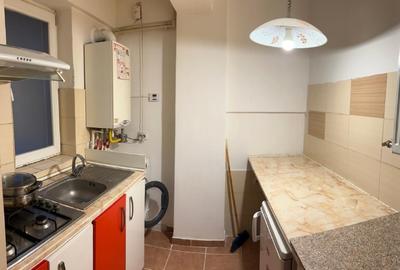 Brancoveanu Luica,bl.reabilitat,1/4mobilata,utilata,libera! - 2