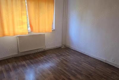 Inchiriez spatiu comercial in Deva, zona Zamfirescu, suprafata utila aproximativ 75 mp, - 9