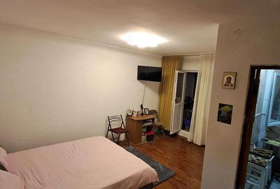 Vanzare garsoniera decomandata Titan- 8 minute metrou 1 Decembrie - 4