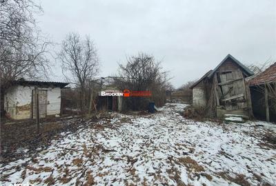 Casă cu 3 camere cu Teren 9504 Mp în Poclușa de Barcău - 10